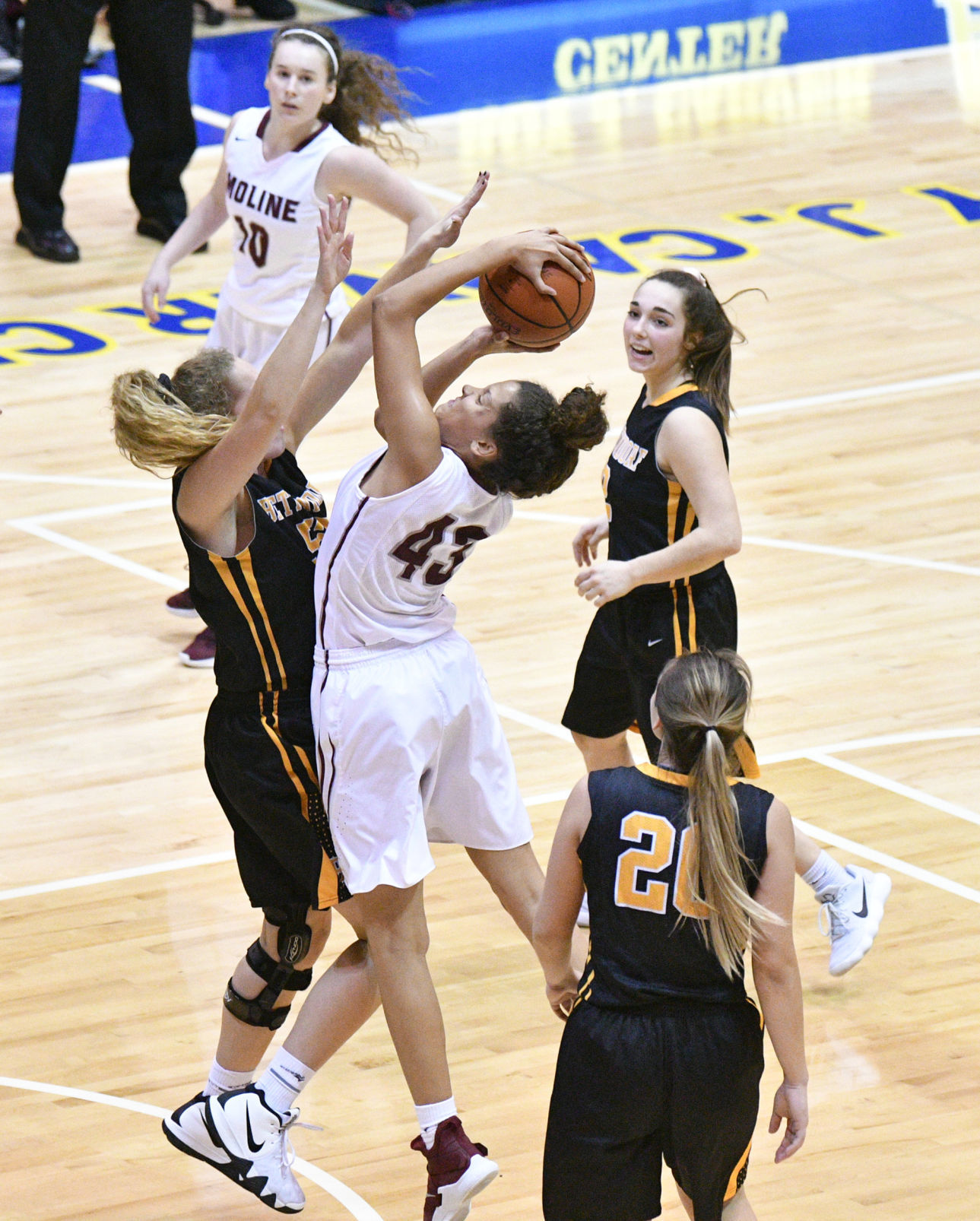 IHMVCU Shootout - Bettendorf vs Moline